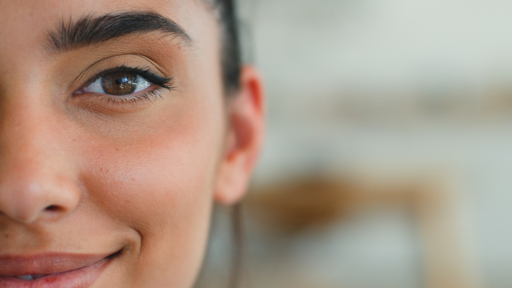 Non-Surgical Blepharoplasty | Dr Hala London